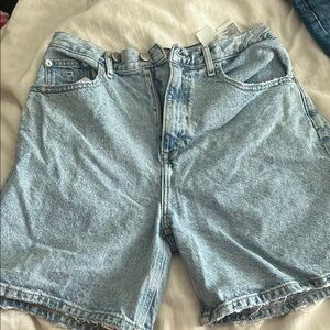 tommy hilfiger jean shorts
